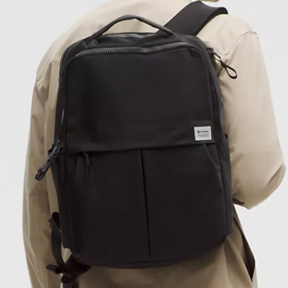 lululemon Everyday Backpack 21L
